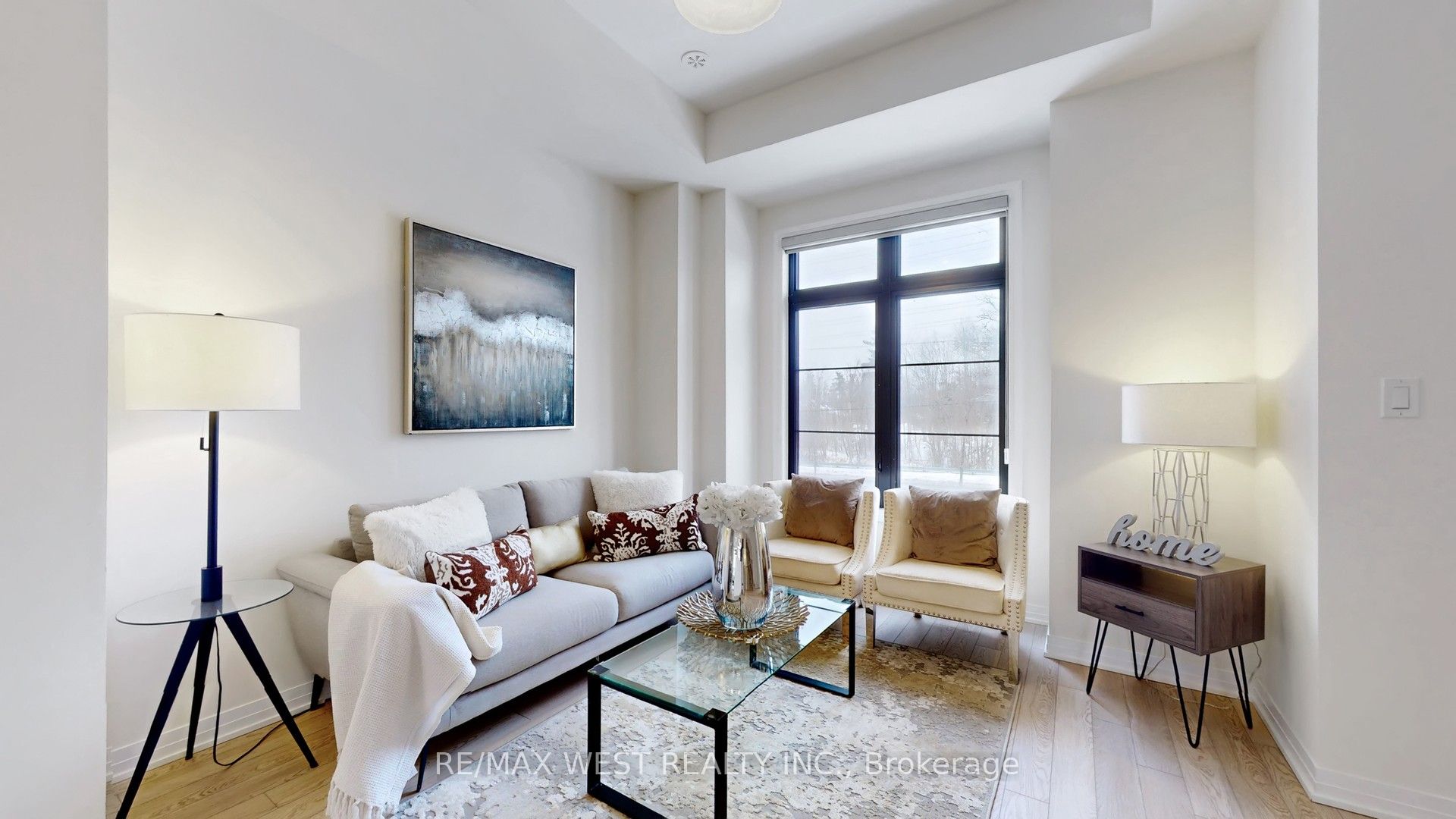 58 De La Roche Drive