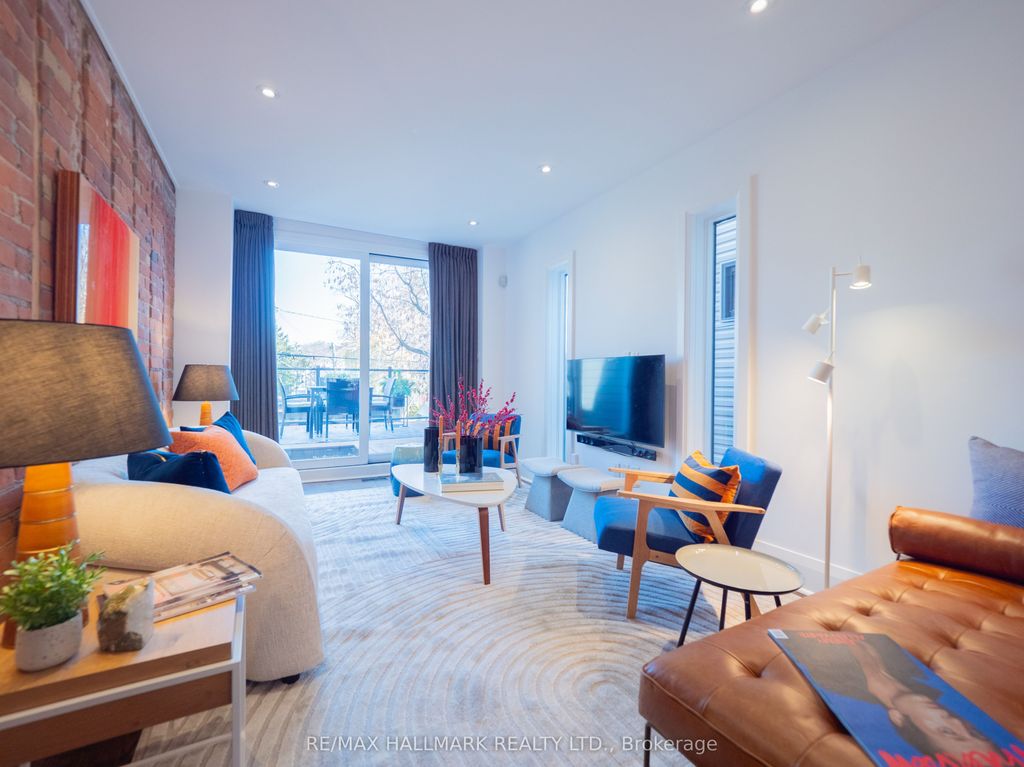 Photo of 559 Logan Avenue, Toronto, ON M4K 3B6 (MLS # E12565408)