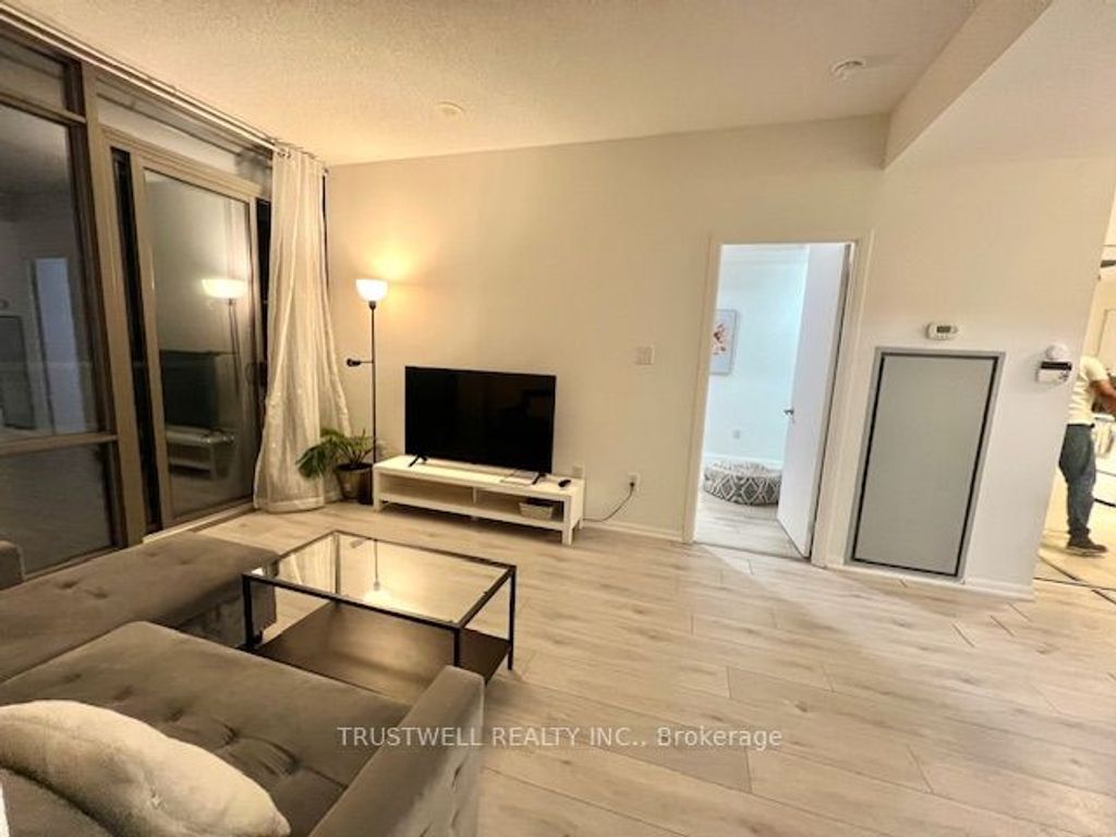 Photo of 38 Grenville Street #2601, Toronto, ON M4Y 1A5 (MLS # C12448793)