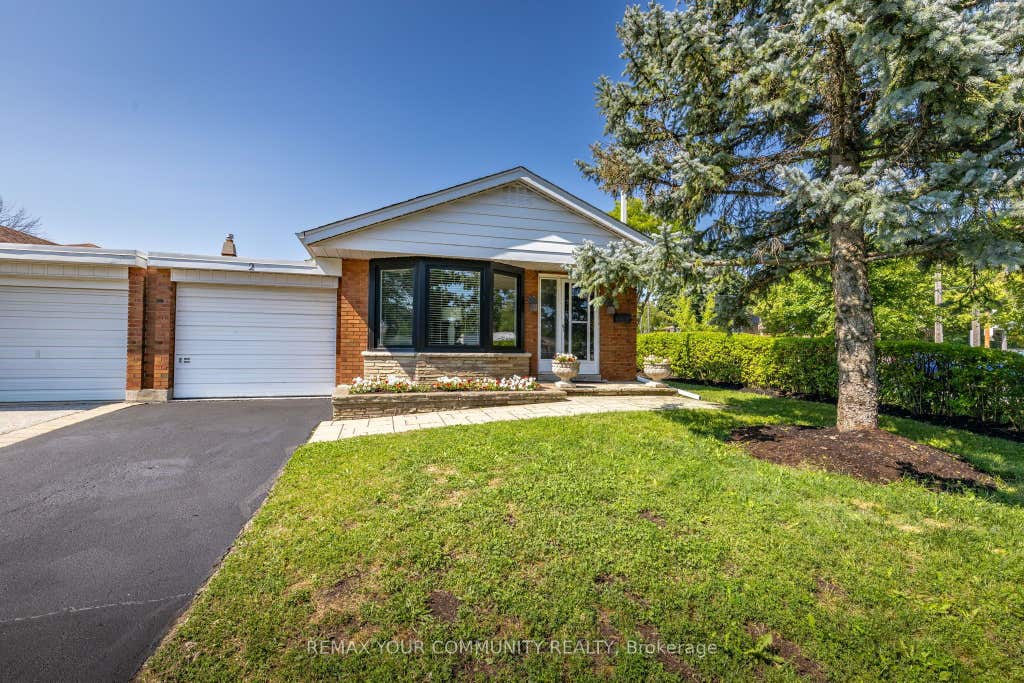 Photo of 2 Doonaree Drive, Toronto, ON M3A 1M4 (MLS # C13643704)