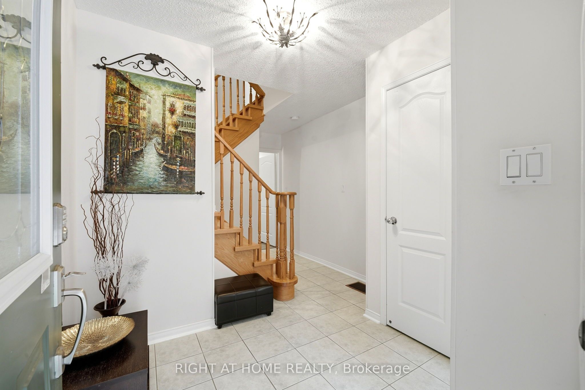 23 WEST DEANE PARK Drive 2