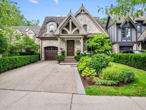 85 Strath Avenue Toronto ON M8X 1R7