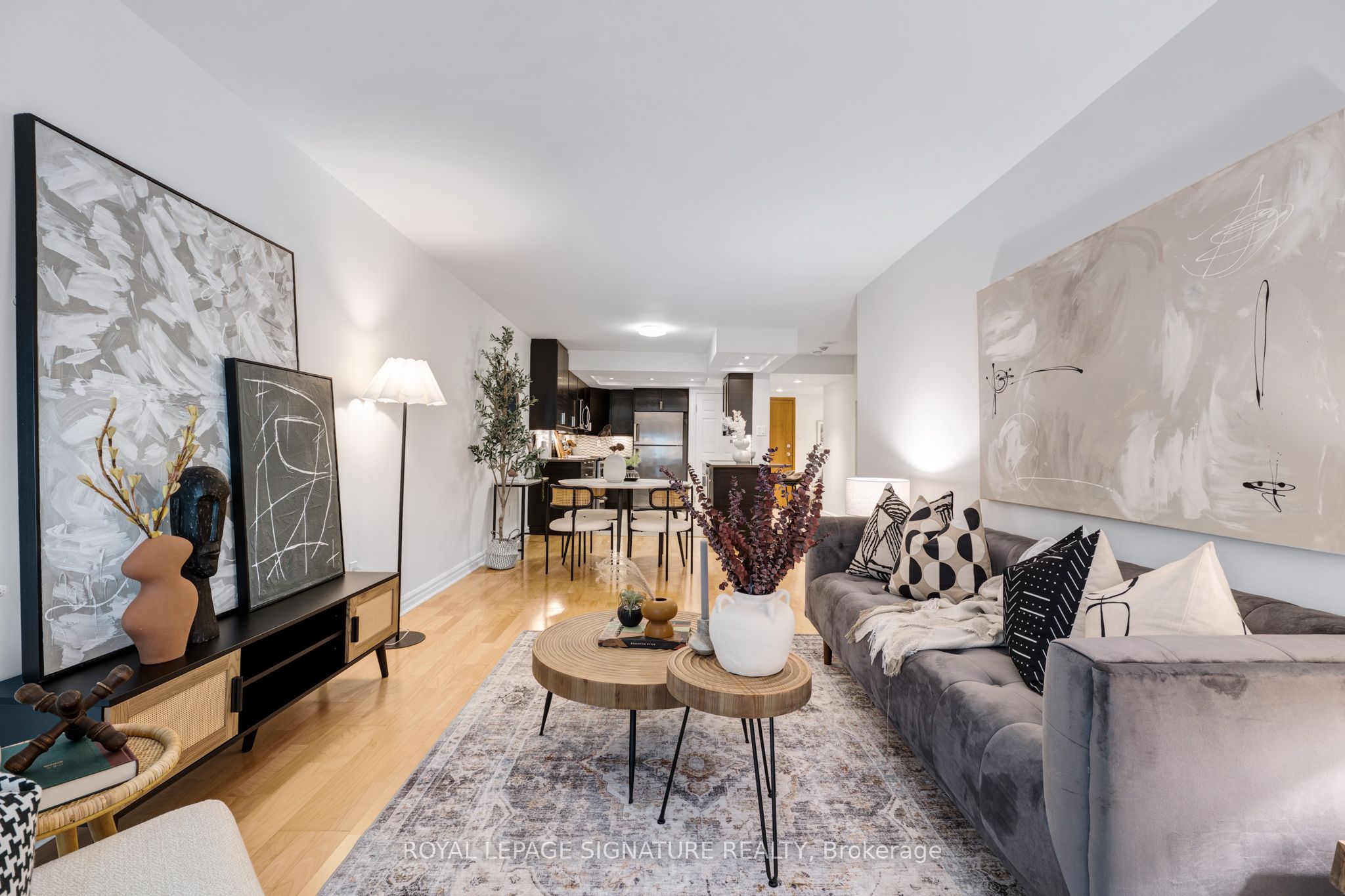 33 University Avenue 1702