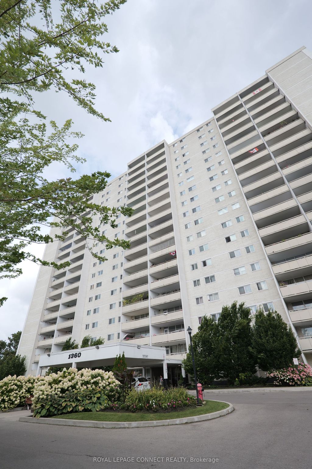 Photo of 1360 York Mills Road #912, Toronto, ON M3A 2A2 (MLS # C12439476)