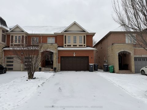 920 Mandolin Place Mississauga ON L5W 1S3