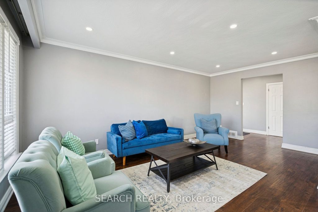 Photo of 151 The Westway N/A, Toronto, ON M9P 2B6 (MLS # W12584200)