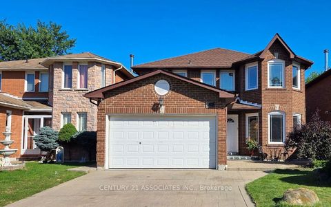 3158 Avalon Drive S Lower Mississauga ON L5N 5N5