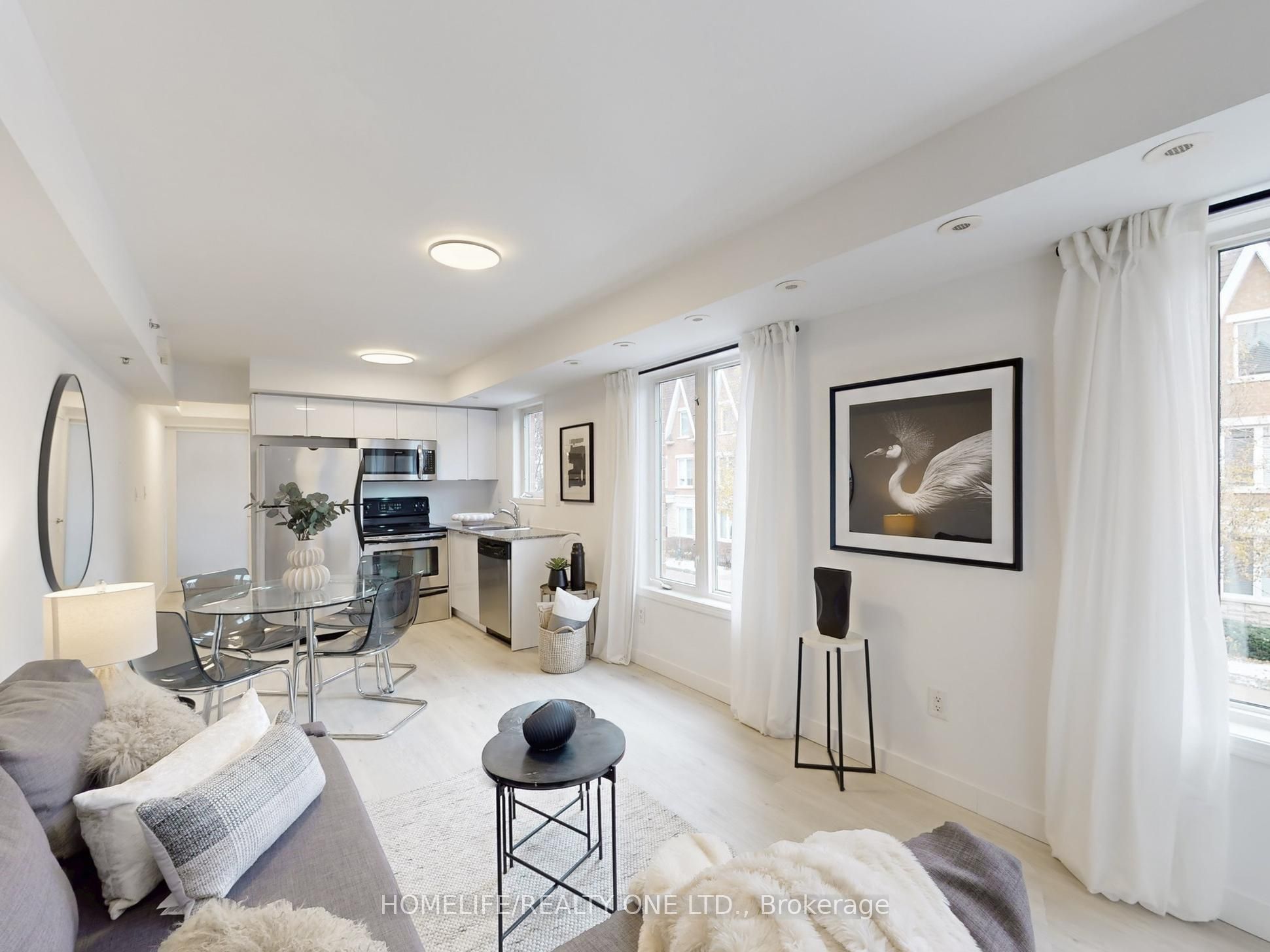 16 Laidlaw Street 901B