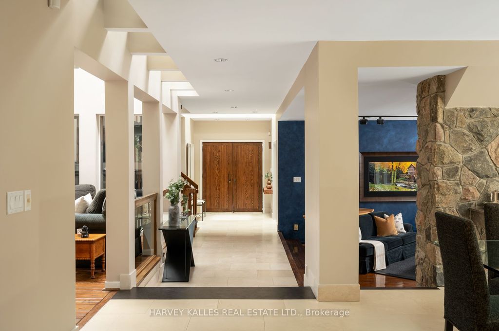 Photo of 5 Cosmic Drive, Toronto, ON M3B 3L5 (MLS # C13048168)