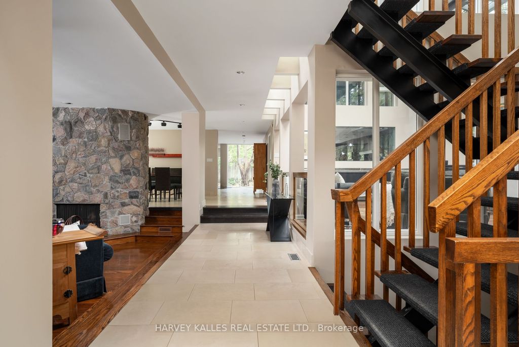 Photo of 5 Cosmic Drive, Toronto, ON M3B 3L5 (MLS # C13048168)