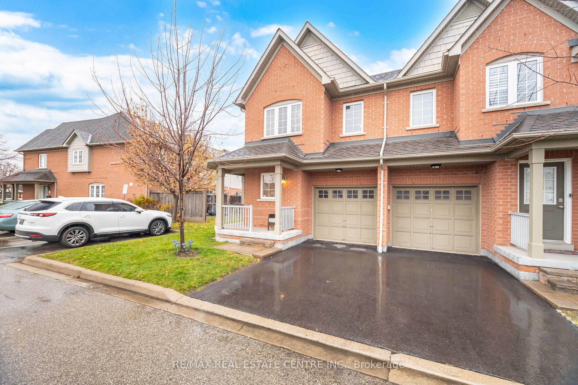 3150 Erin Centre Boulevard 112