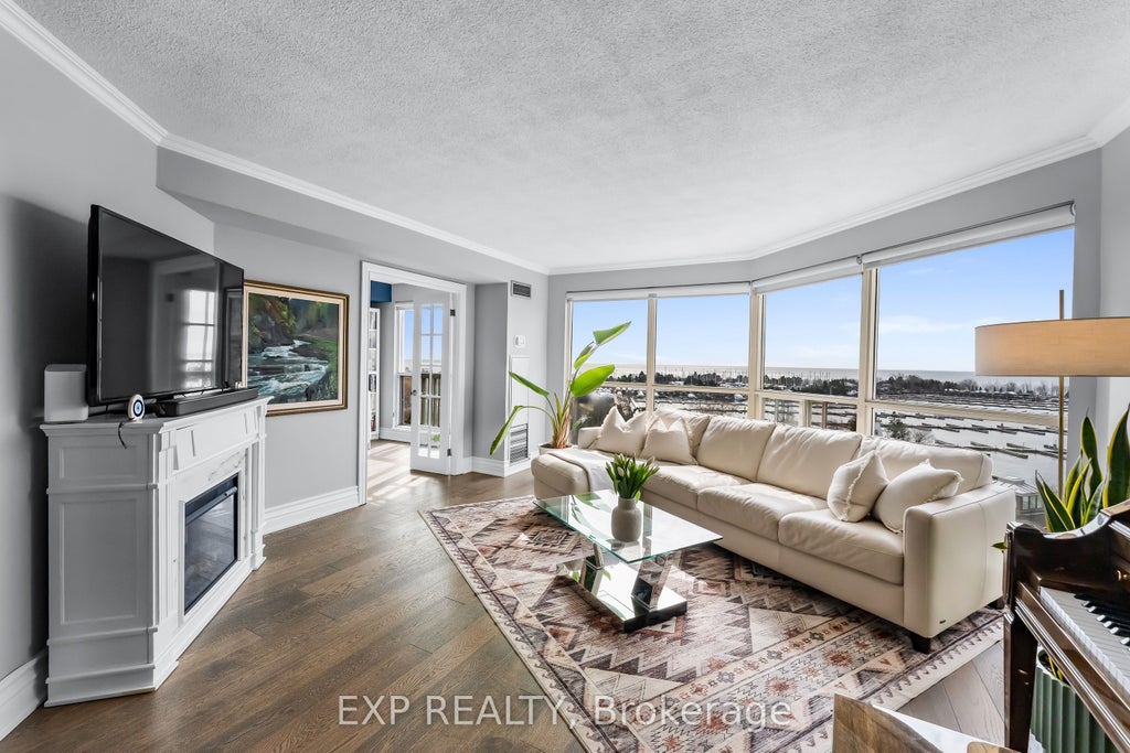 Photo of 2261 Lake Shore Boulevard W #918, Toronto, ON M8V 3X1 (MLS # W13508156)