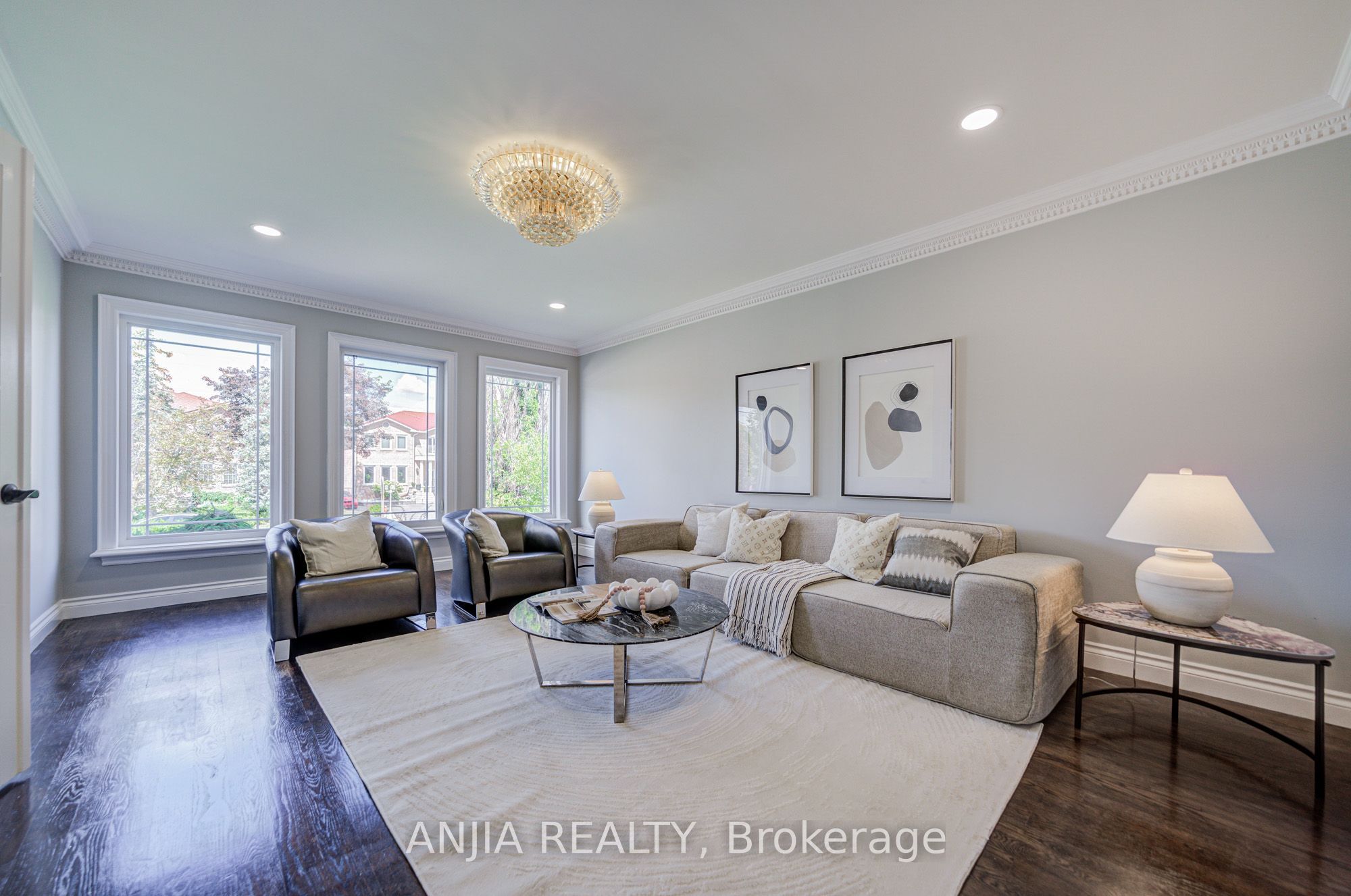 63 Beckenridge Drive