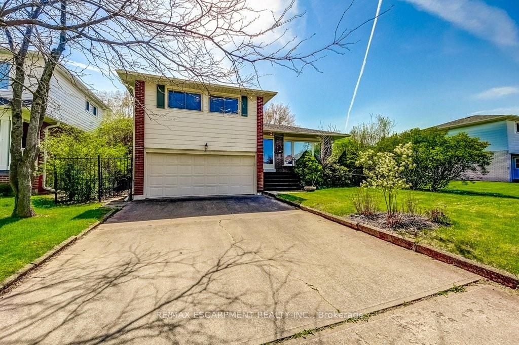 4356 Dublin Crescent