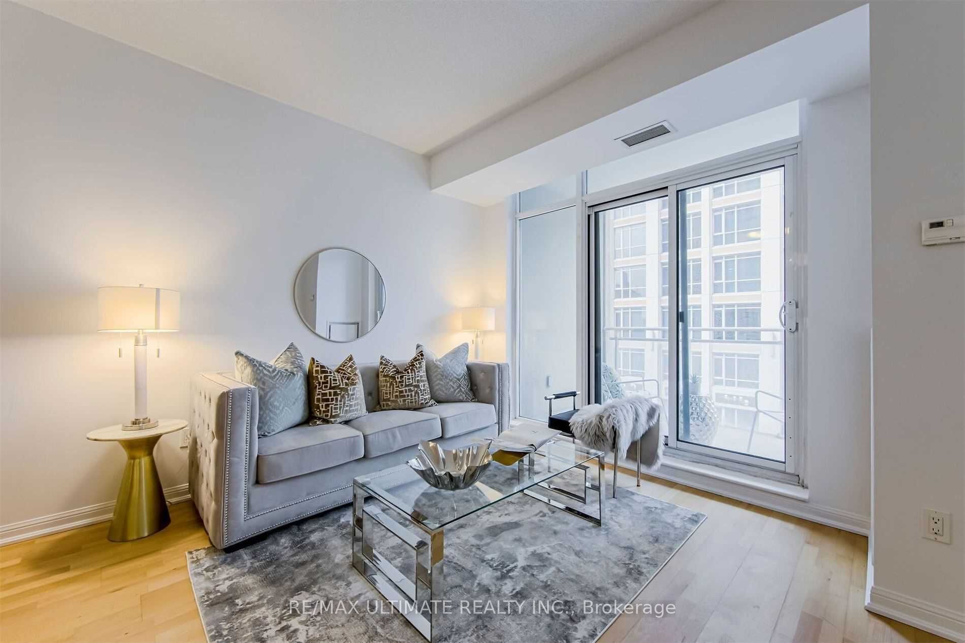 21 Grand Magazine Street 405