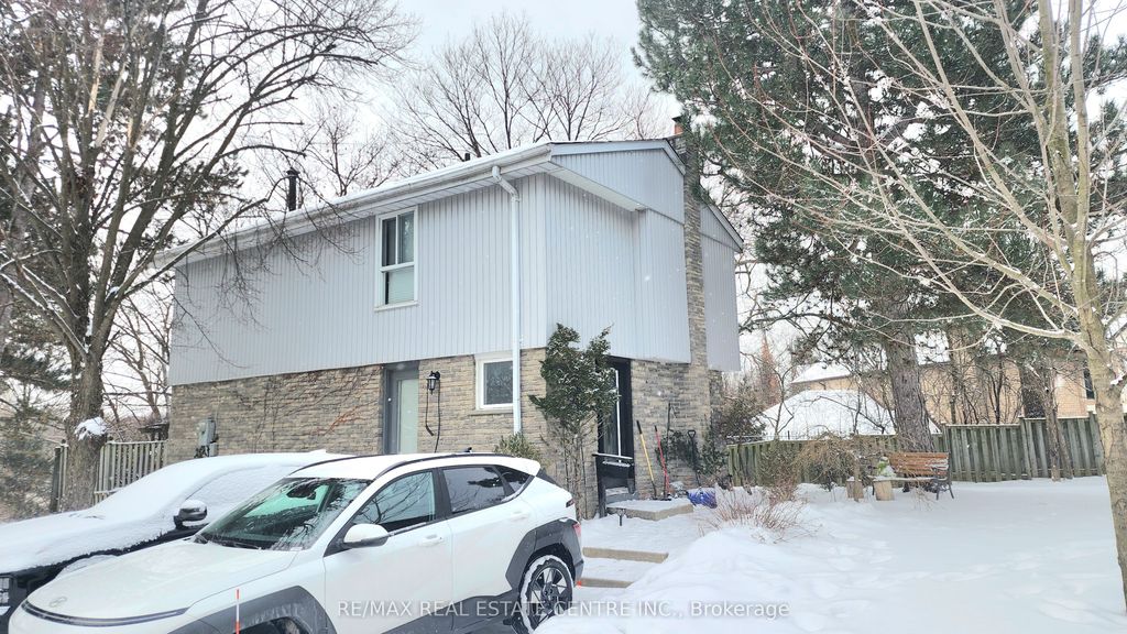 Photo of 59 Kenninghall Boulevard #17, Mississauga, ON L5N 1J6 (MLS # W12778038)