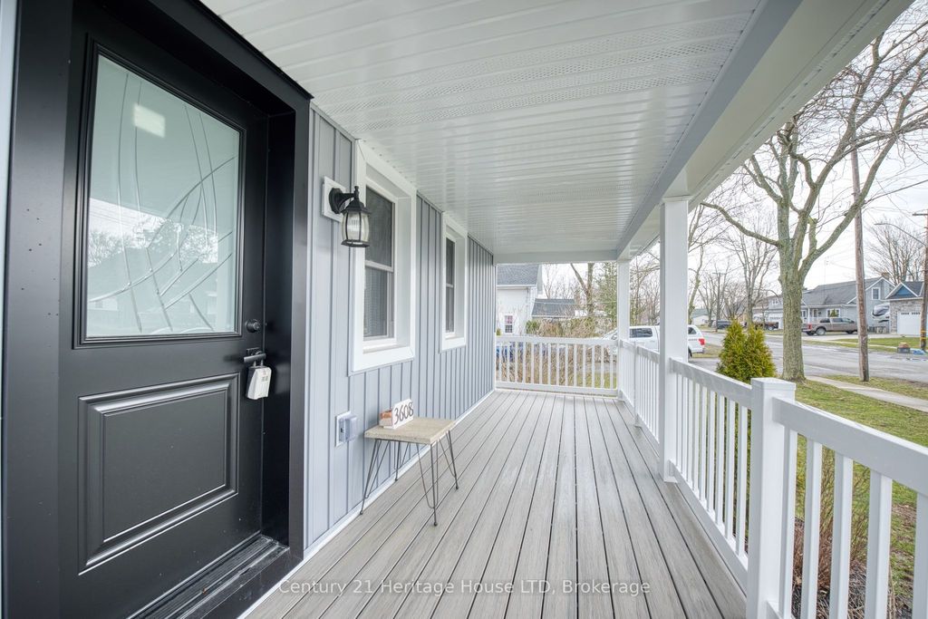 Photo of 3608 East Main Street E, Fort Erie, ON L0S 1S0 (MLS # X12947400)