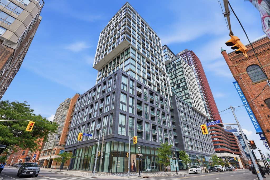 Photo of 158 Front Street #2108, Toronto, ON M5A 0K9 (MLS # C13479670)