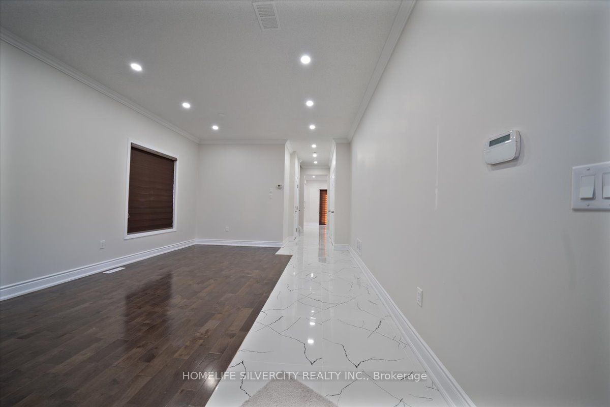 6 Bentgrass Lane
