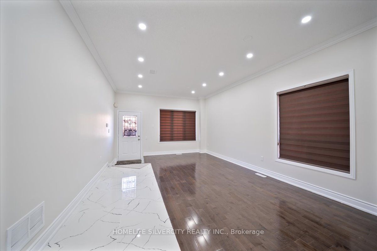 6 Bentgrass Lane