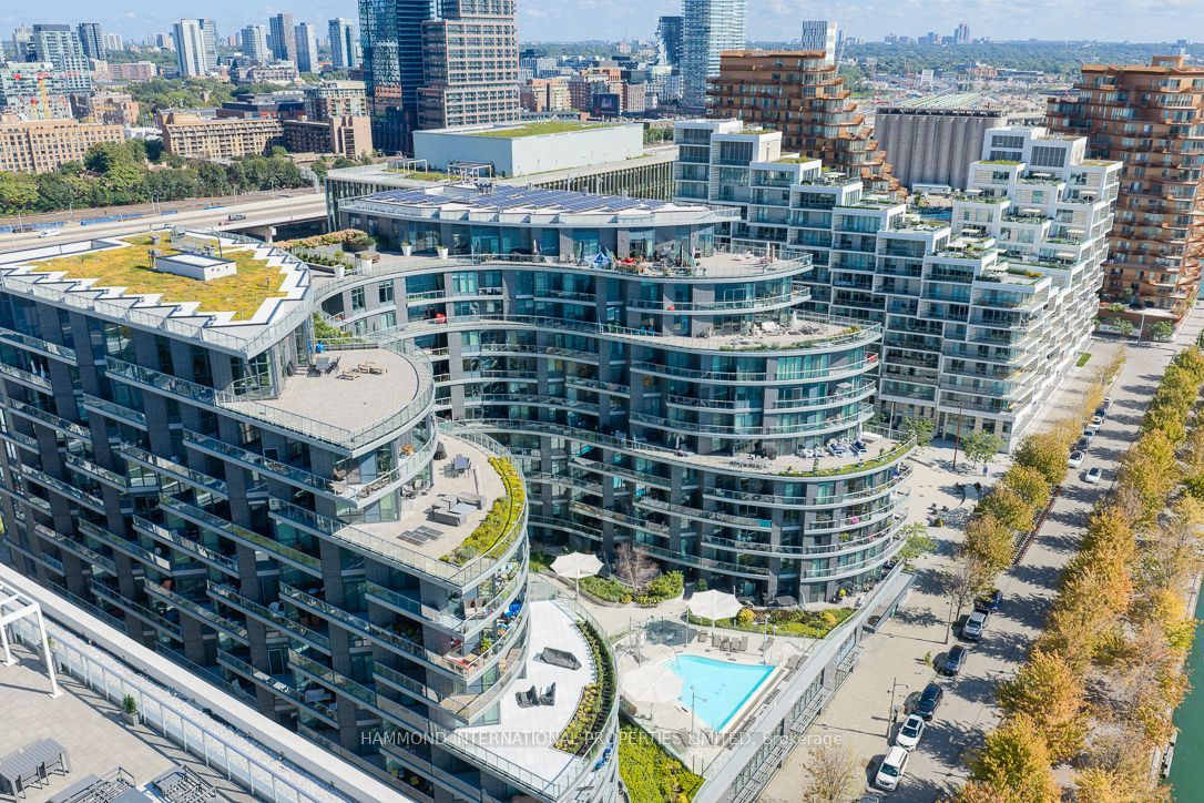 1 Edgewater Drive Sph10