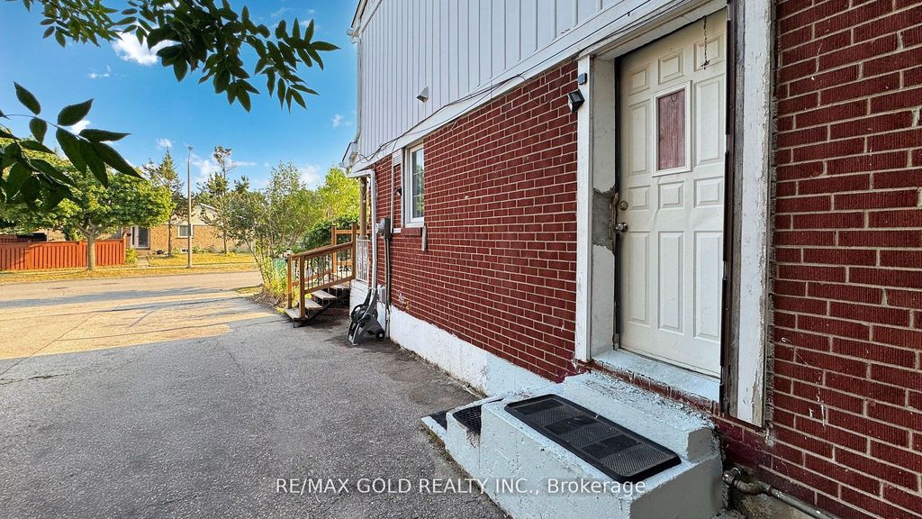 Photo of 42 Murison Boulevard, Toronto, ON M1B 2B2 (MLS # E12594144)