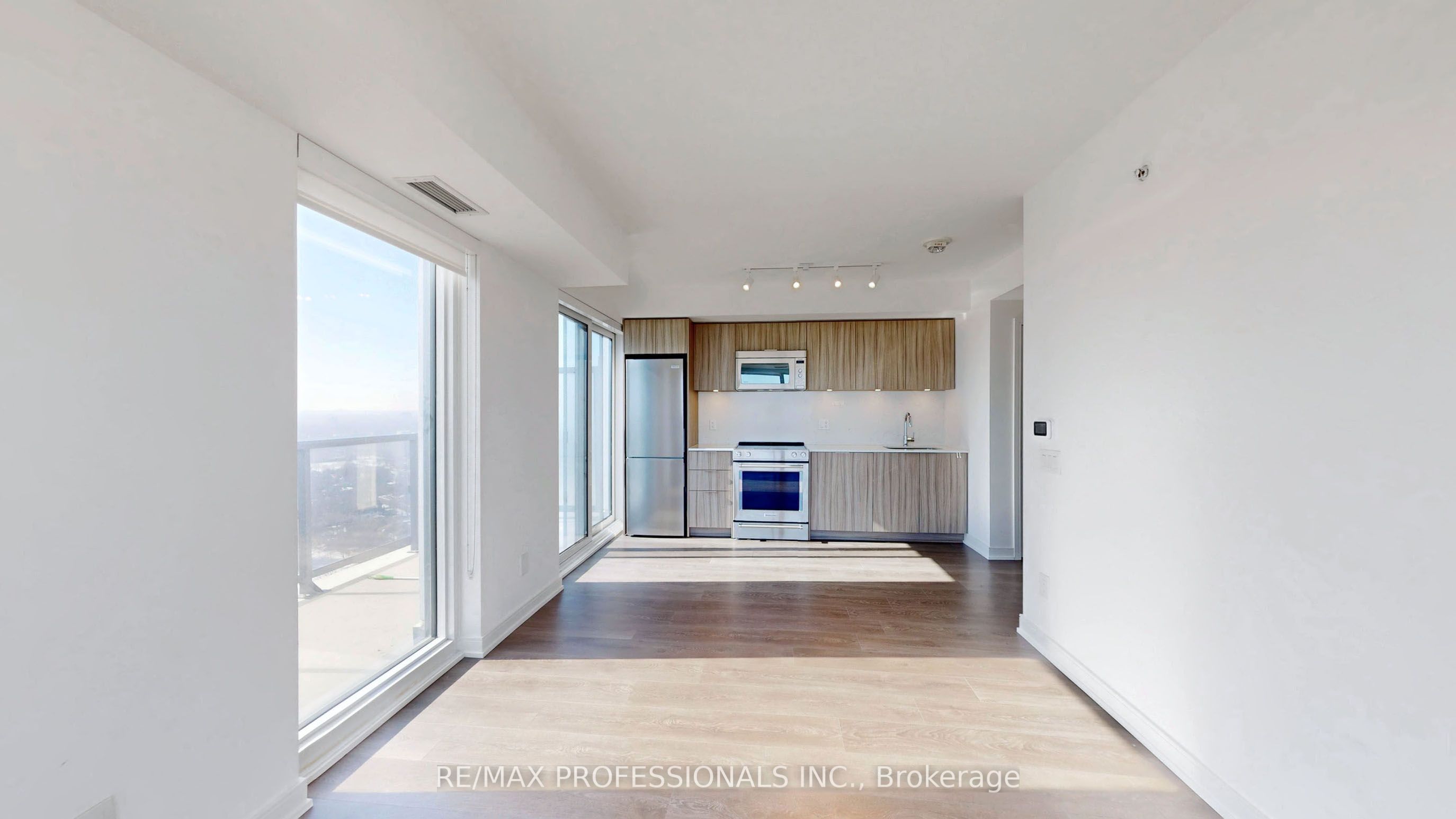 30 Samuel Wood Way 2410