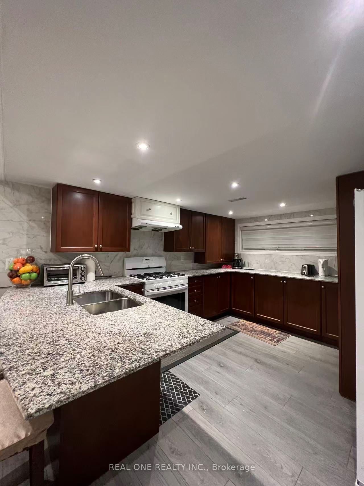 24 Wendelyn Drive
