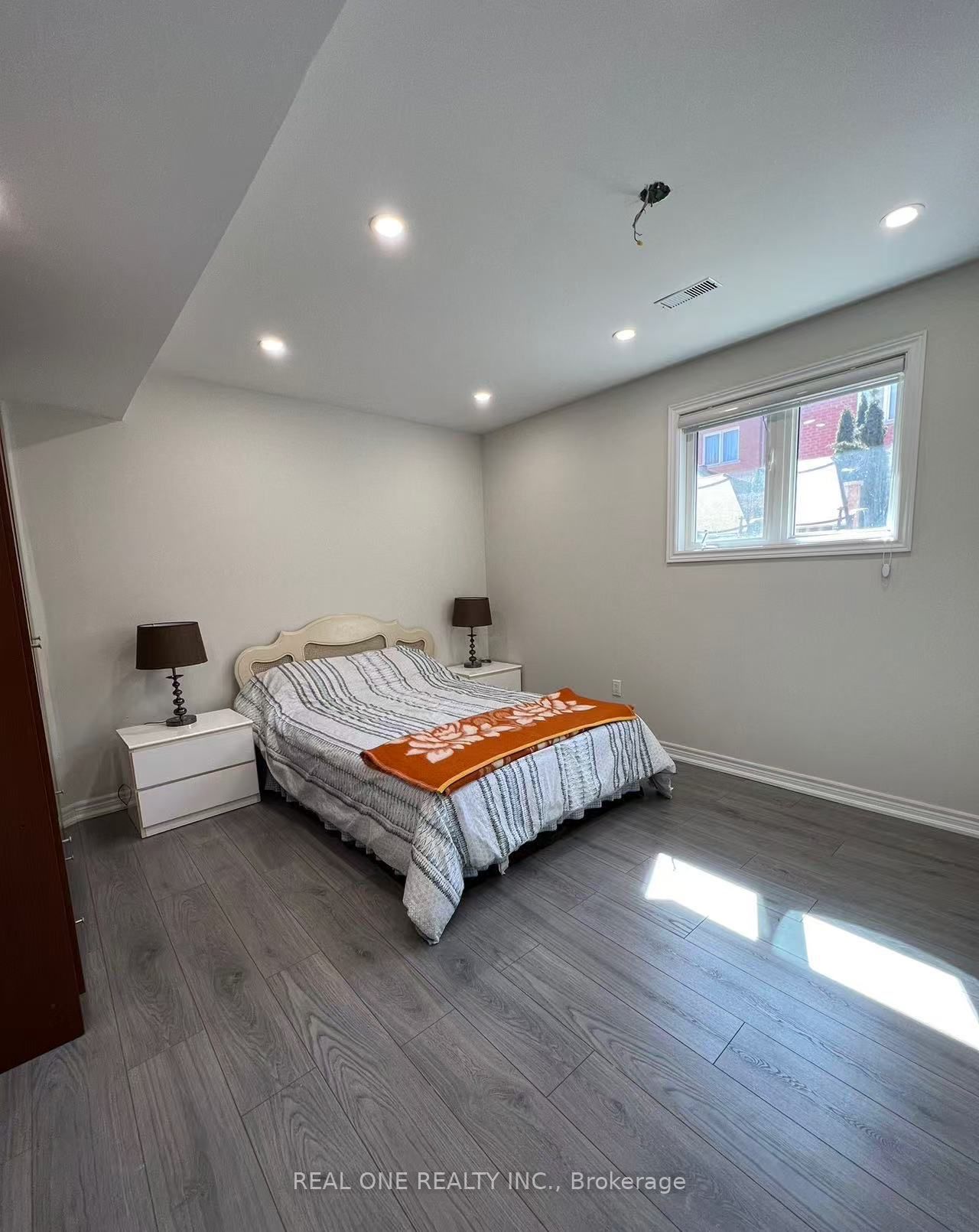 24 Wendelyn Drive
