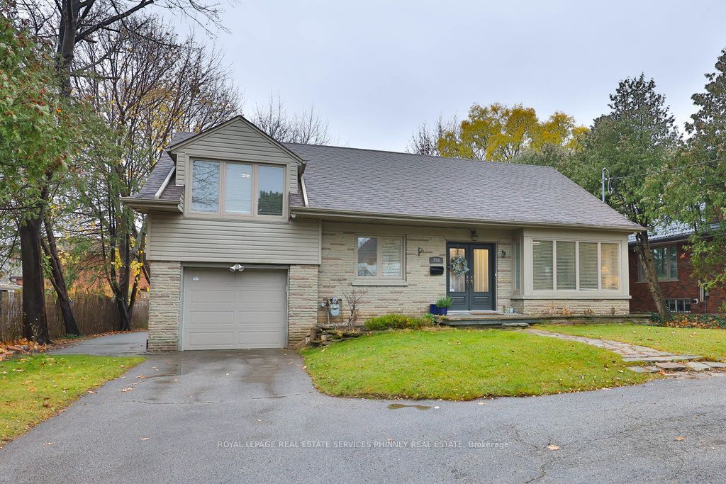 Photo of 298 Burnhamthorpe Road, Toronto, ON M9B 1Z8 (MLS # W12583280)