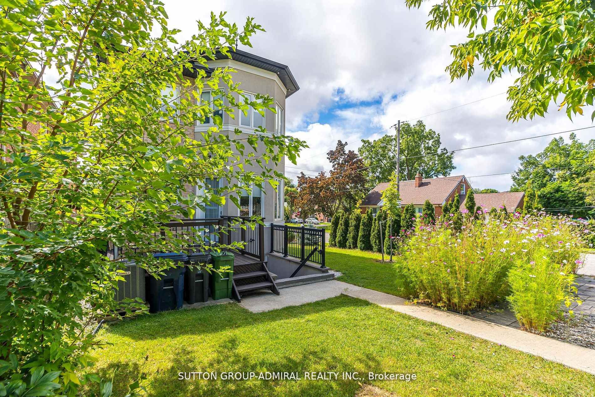 24 Ranee Avenue