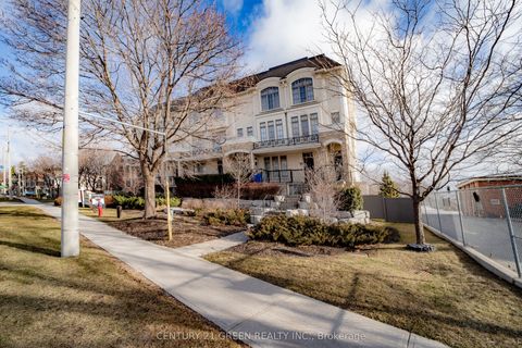 3071 Cawthra Road 5 Mississauga ON L5A 2X4