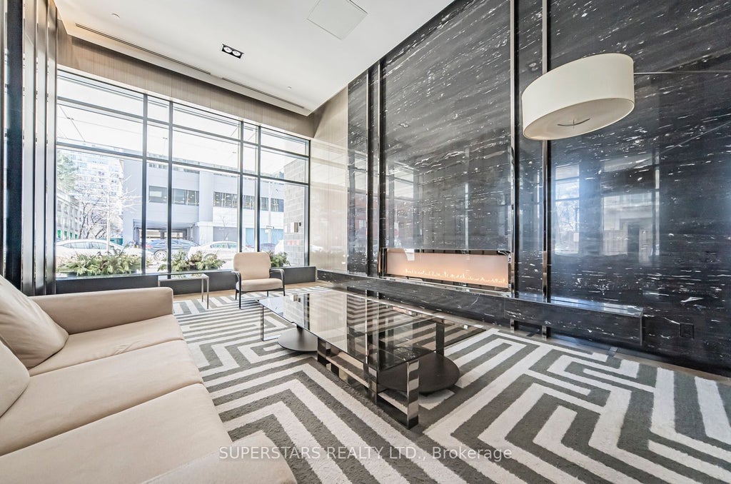 Photo of 89 Dunfield Avenue #801, Toronto, ON M4S 0A4 (MLS # C14027616)