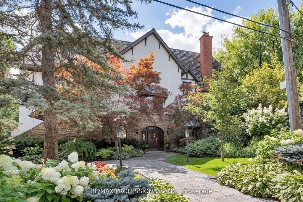 Photo of 71 Old Mill Road #304, Toronto, ON M8X 1G9 (MLS # W12471435)