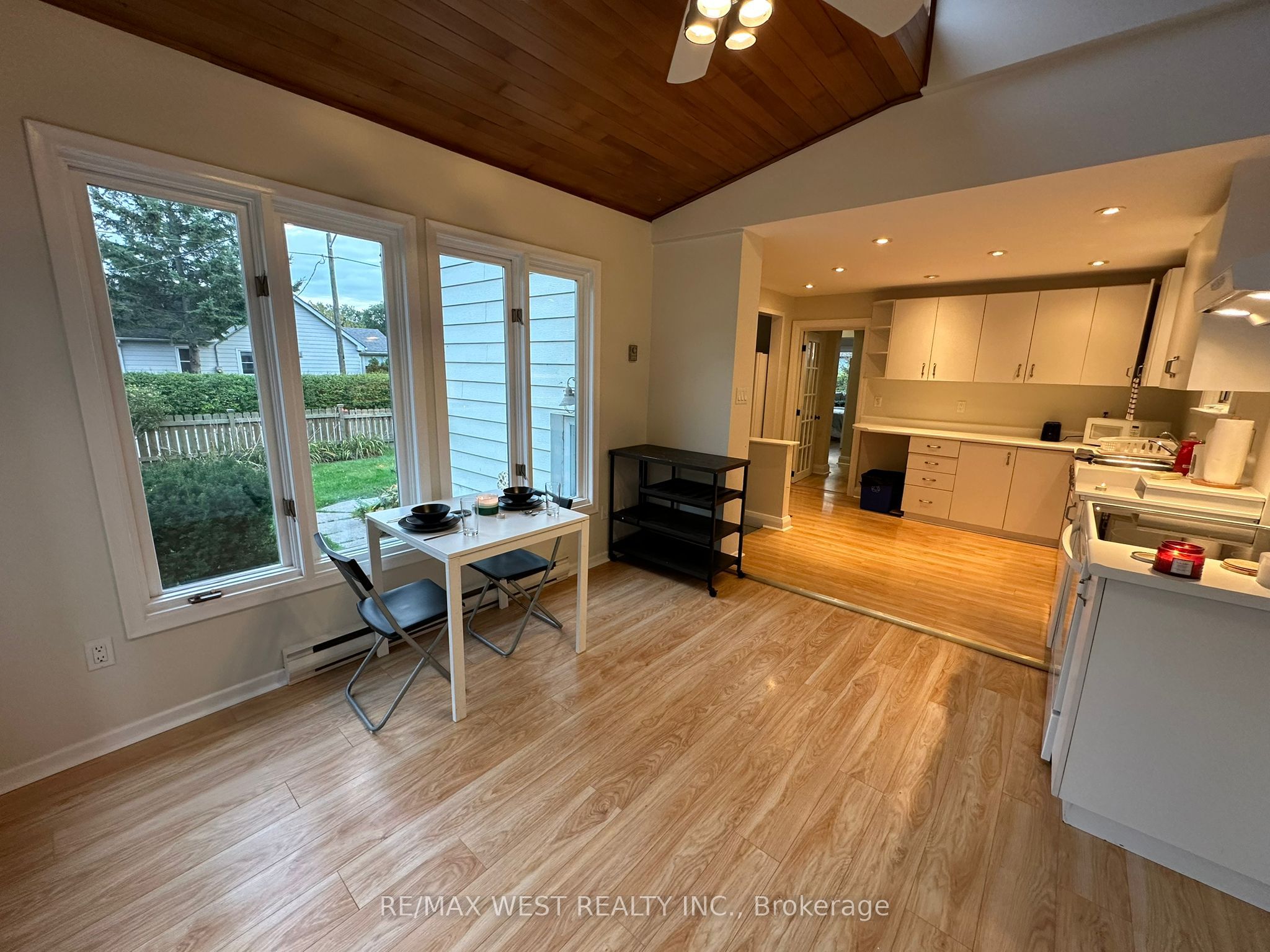 69 Twenty Fifth Street Upper Floor