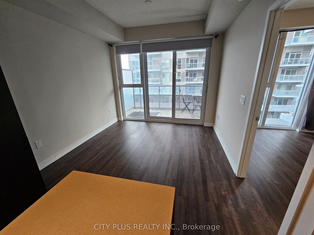 Photo of 15 Lower Jarvis Street #917, Toronto, ON M5E 0C4 (MLS # C14098036)