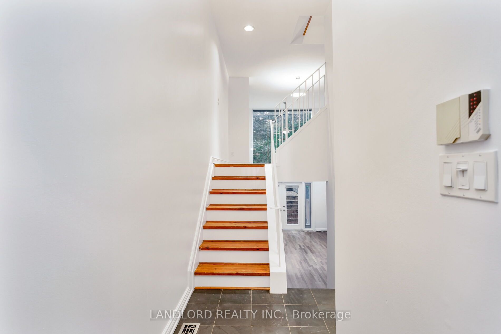 280 Sherbourne Street 14