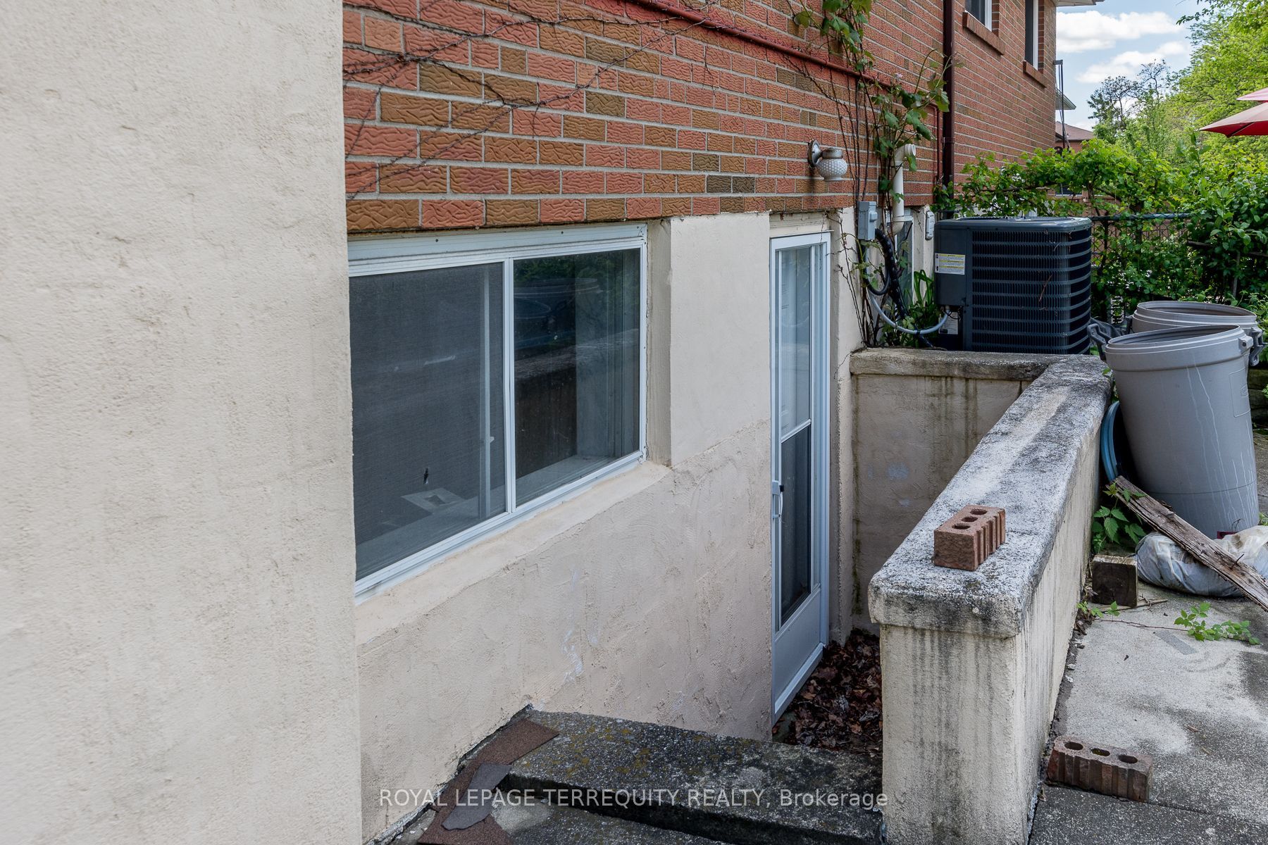 783 Annamore Road
