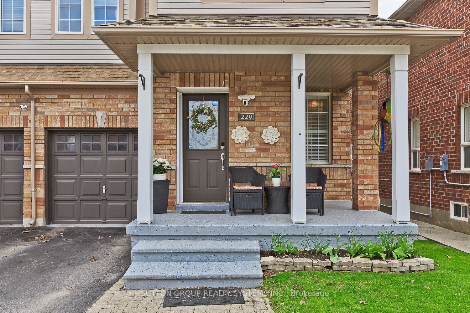 220 Pettigrew Trail