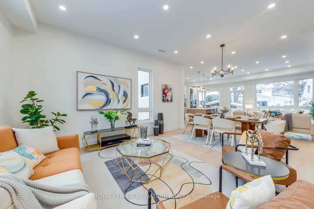 Photo of 24 Merritt Road, Toronto, ON M4B 3K5 (MLS # E12884998)