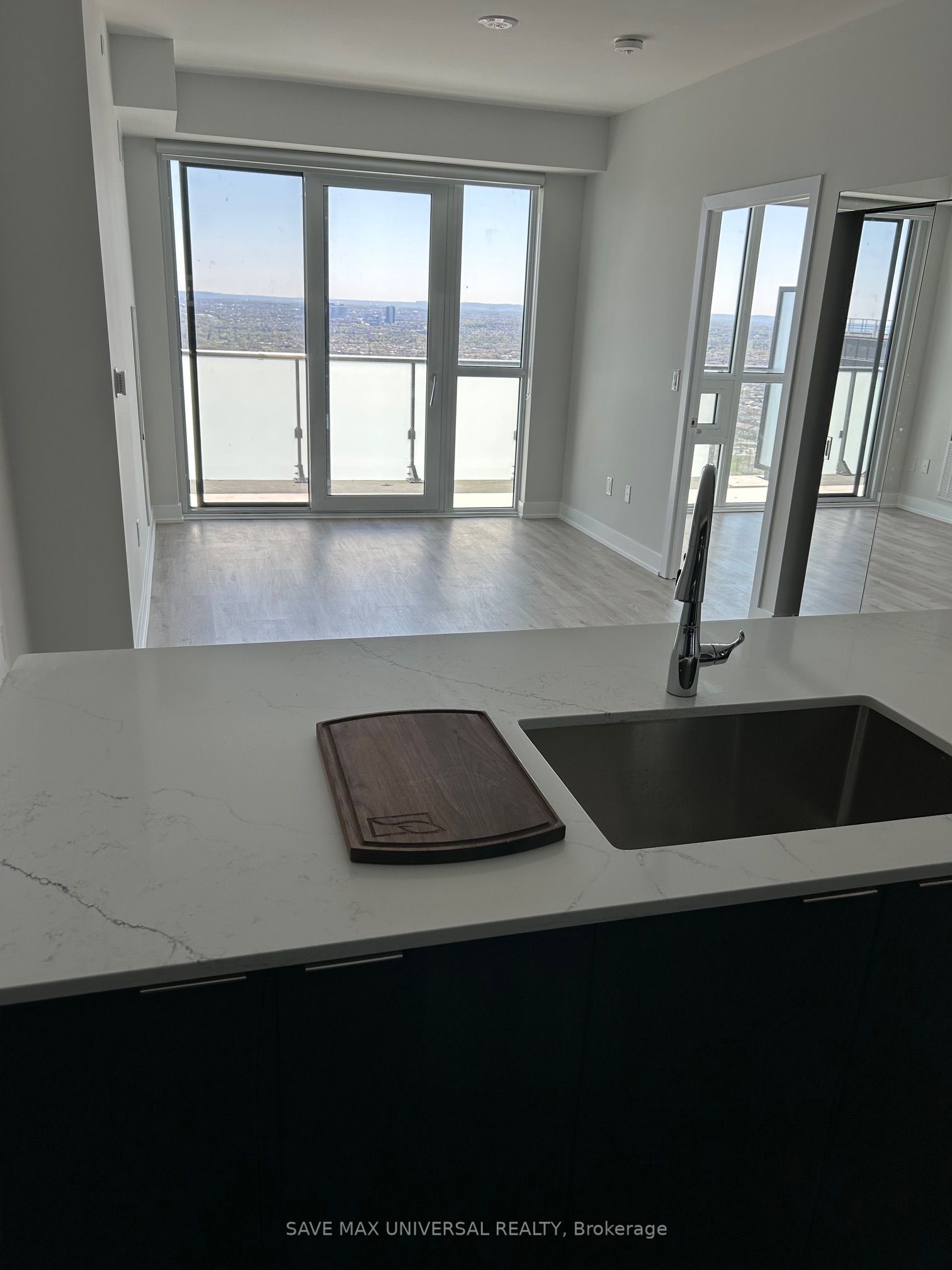 430 Square One Drive 4107
