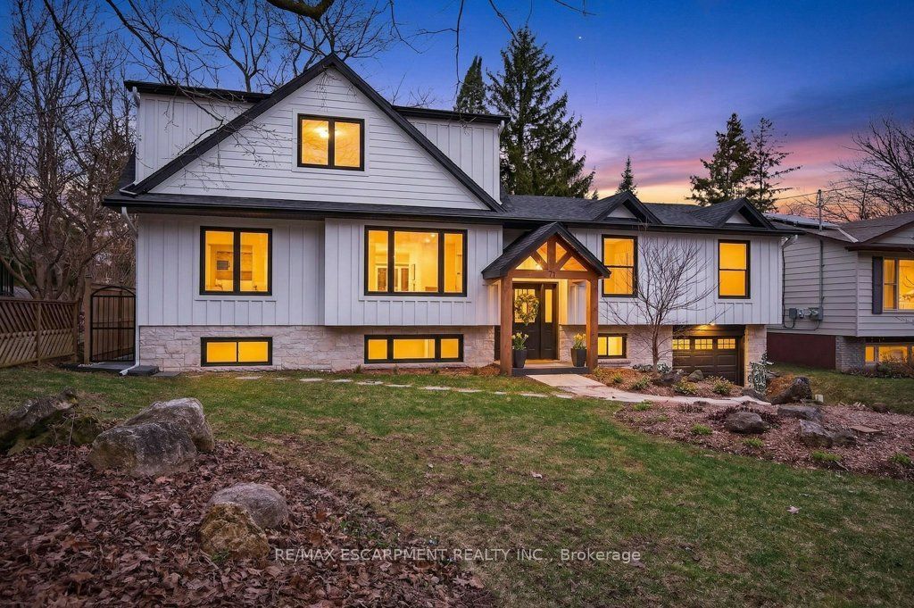 Photo of 71 Nelson Street, Hamilton, ON L0R 2H0 (MLS # X12957656)