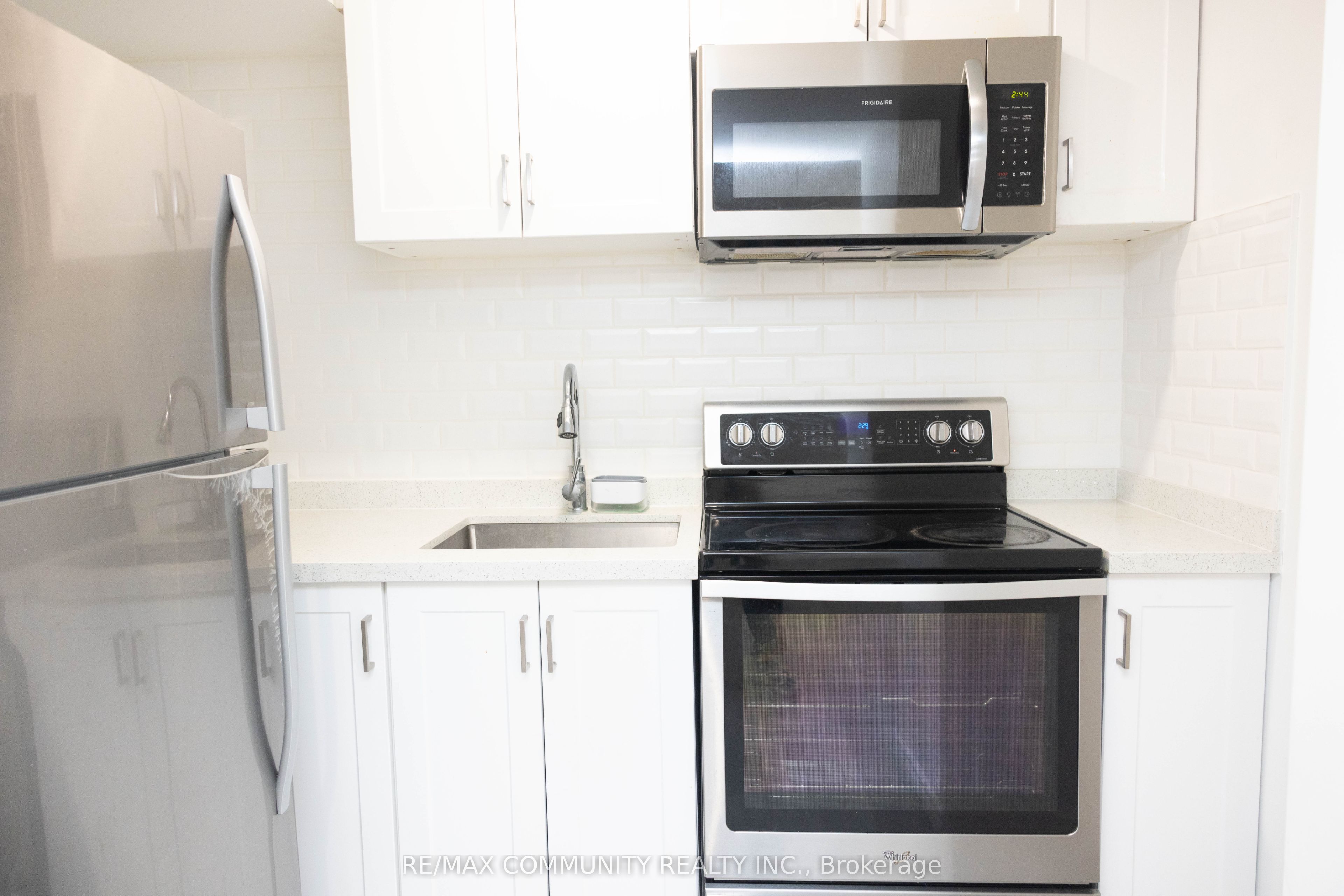 481 Bessborough Drive