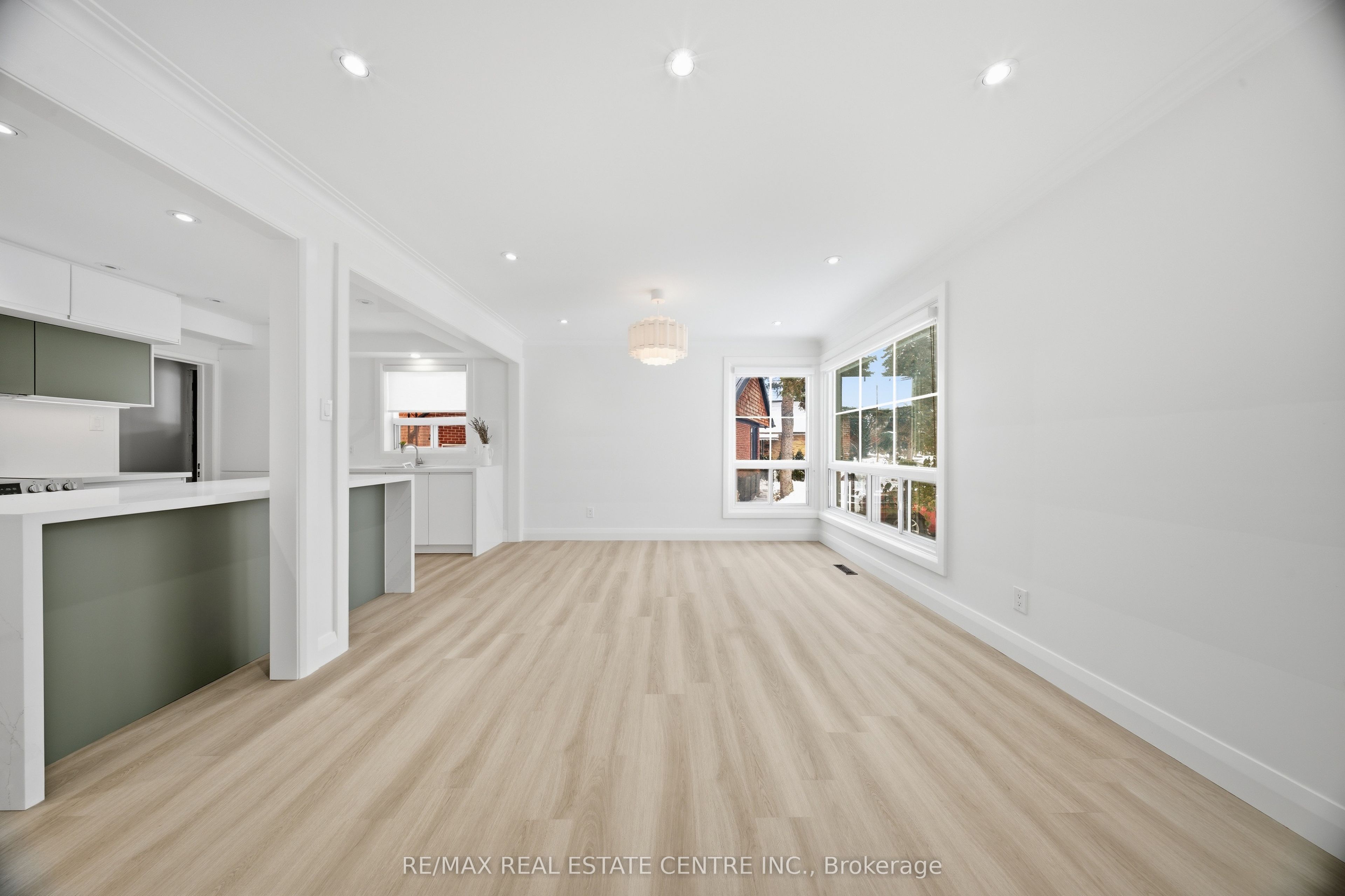 70 Beaverbrook Avenue APT. A (upper)