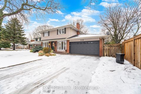 298 Edrich Court Mississauga ON L5A 1R3