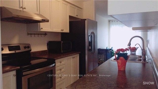 12 Westcliffe Crescent