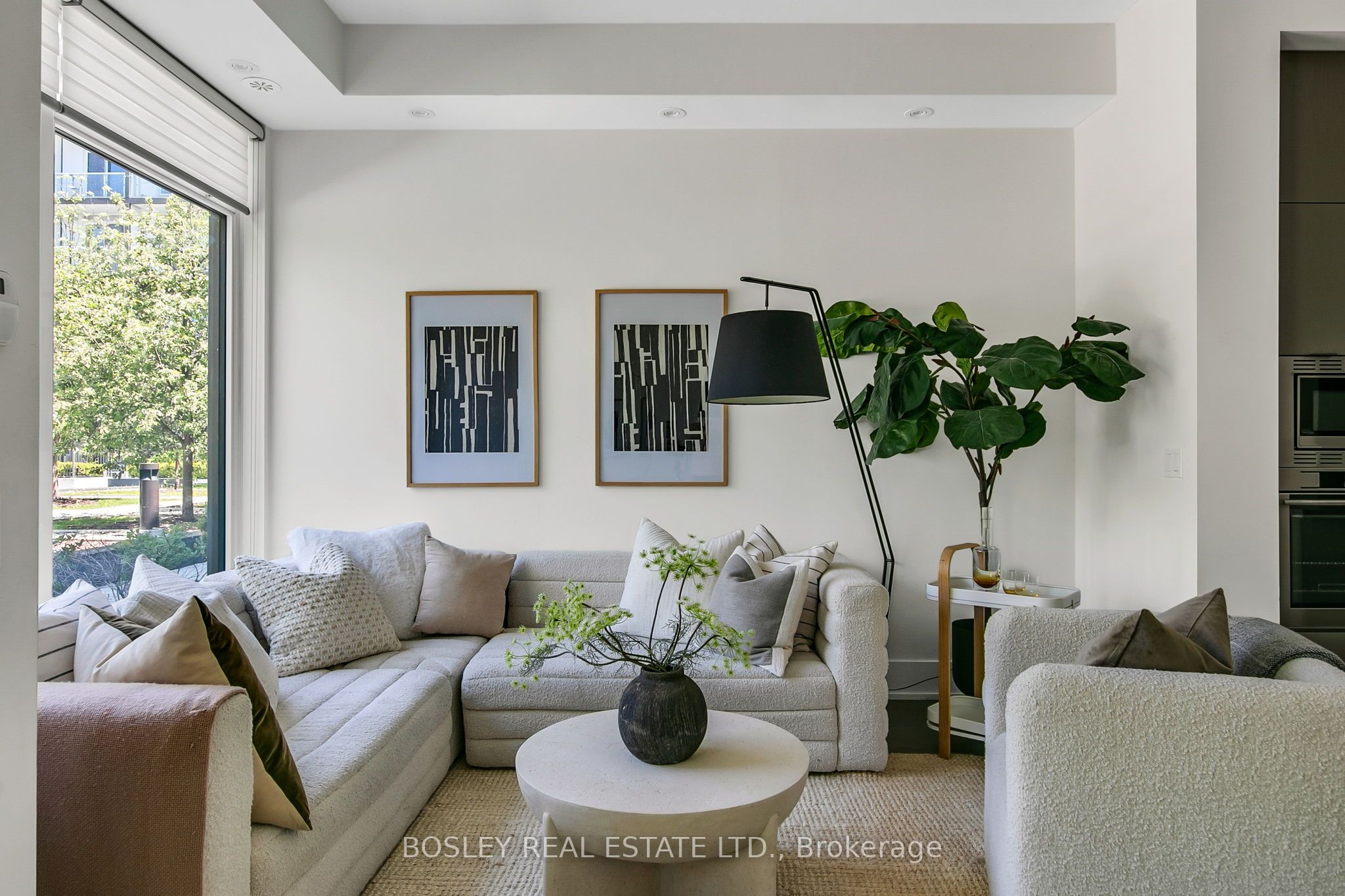 51 Paul Lane Gardens TH05