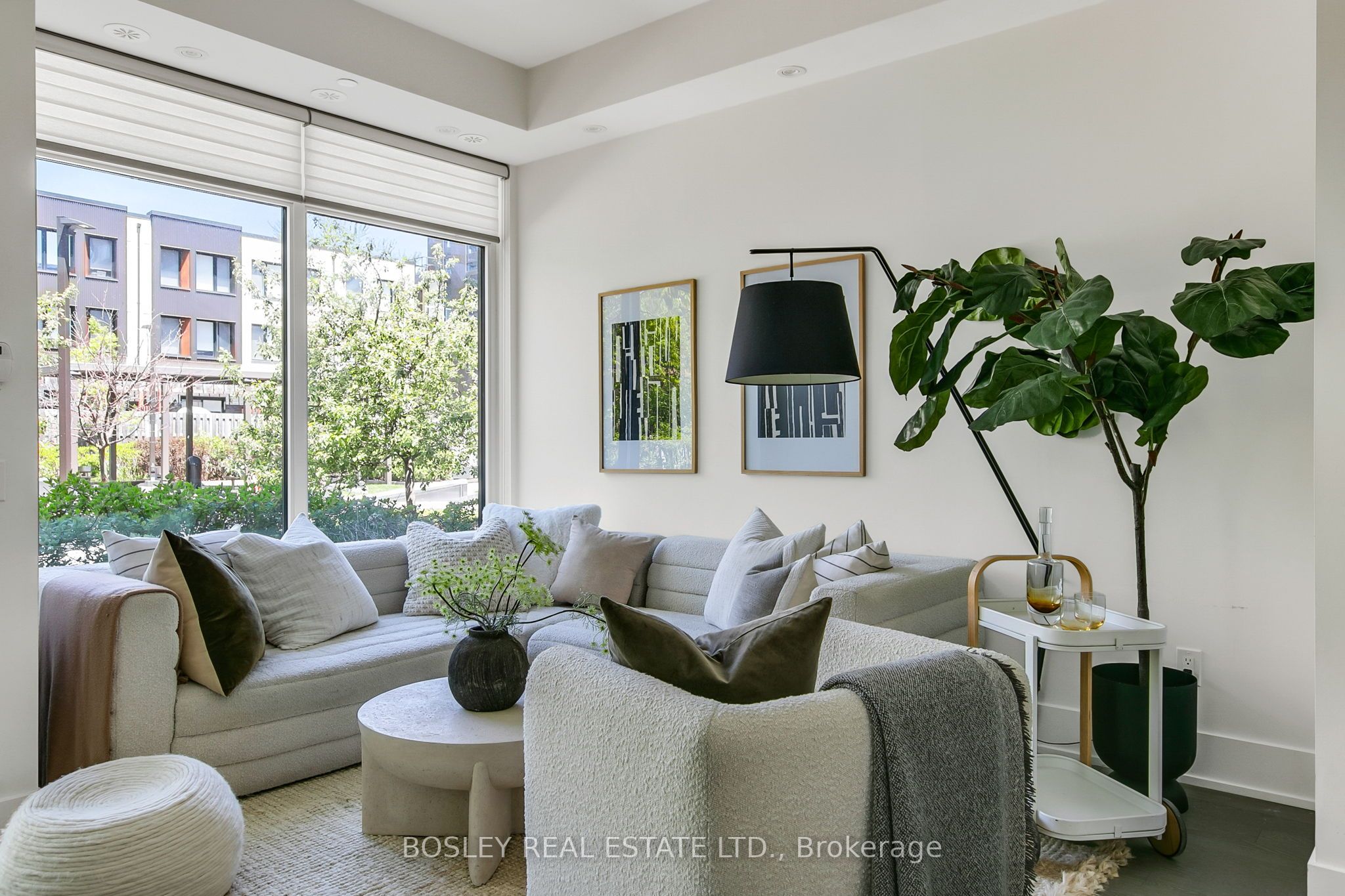 51 Paul Lane Gardens TH05