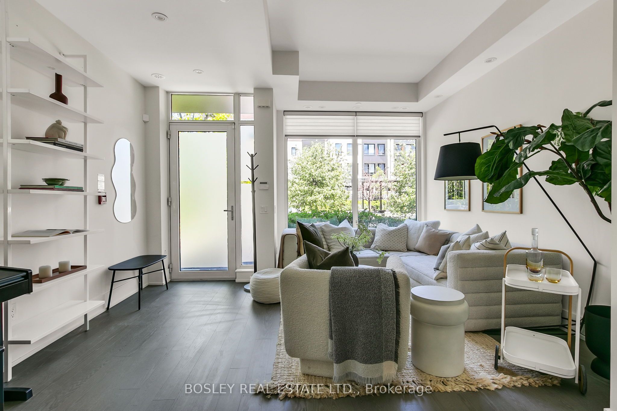 51 Paul Lane Gardens TH05