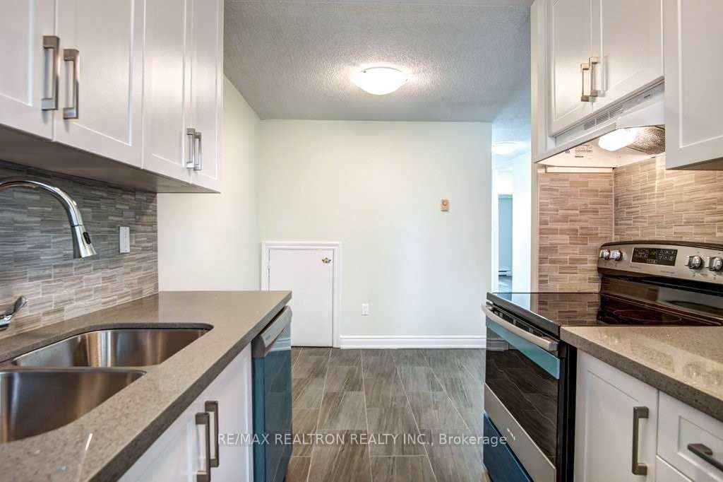 Photo of 40 Sunny Glenway #308, Toronto, ON M3C 2Z2 (MLS # C12563032)